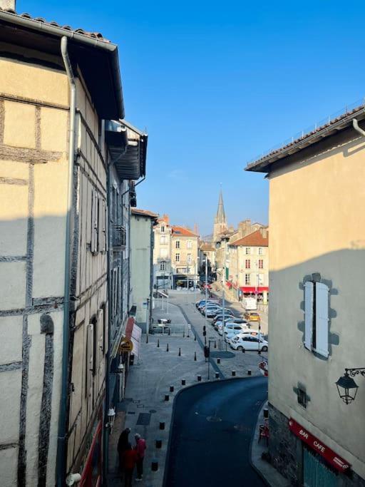 Appartement - Centre Ville Historique - Avec Vue Aurillac Luaran gambar