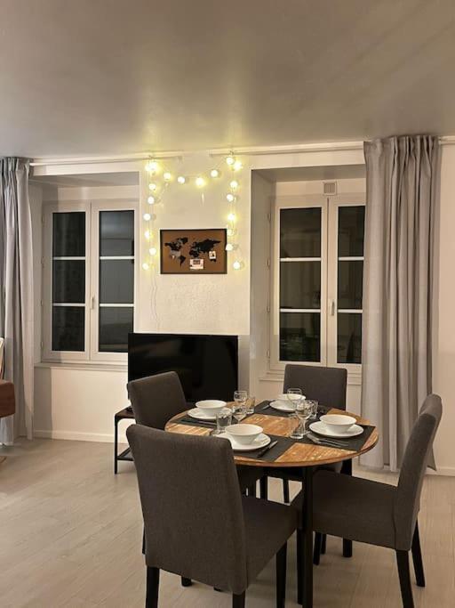 Appartement - Centre Ville Historique - Avec Vue Aurillac Luaran gambar